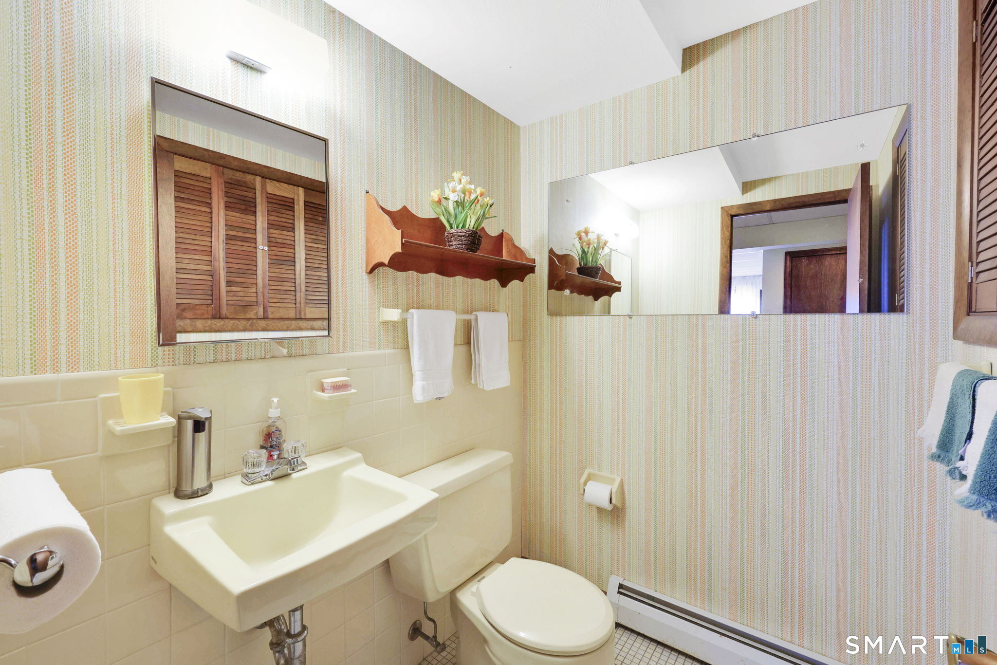 56 Tumblebrook Drive South Windsor CT 06074