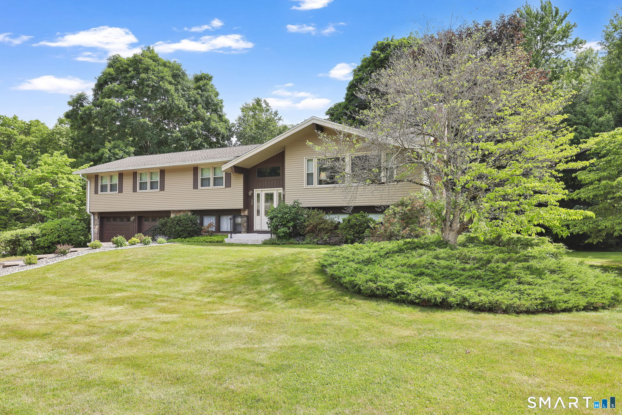 56 Tumblebrook Drive South Windsor CT 06074