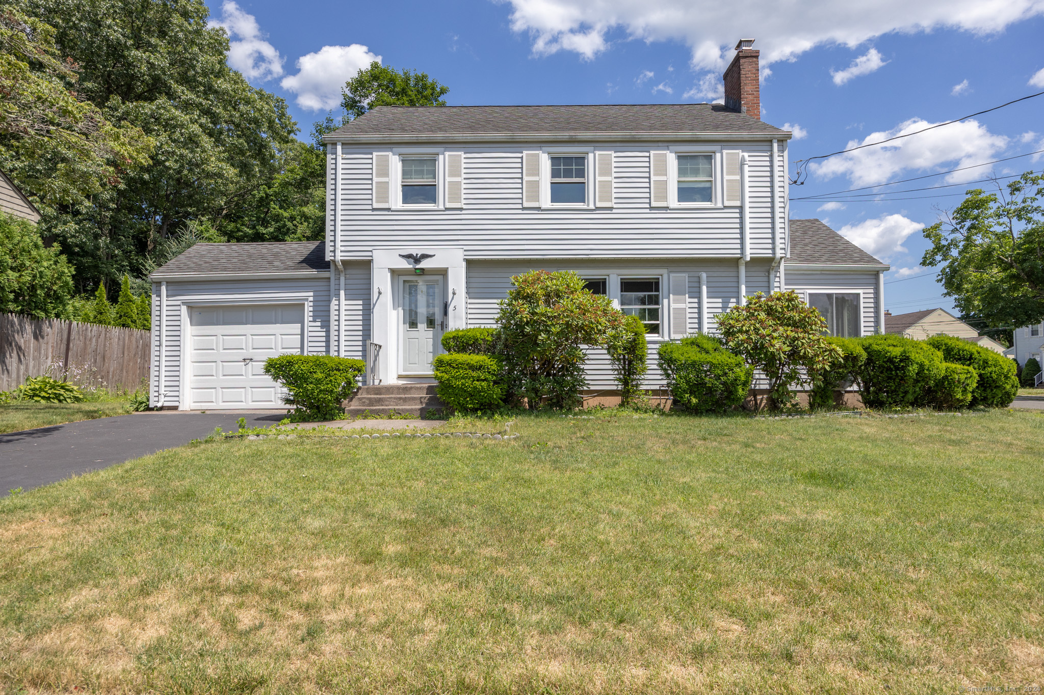 5 Hampton Road Hamden CT 06518