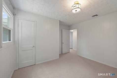 14 Homesdale Avenue Southington CT 06489