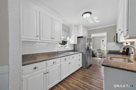 14 Homesdale Avenue Southington CT 06489