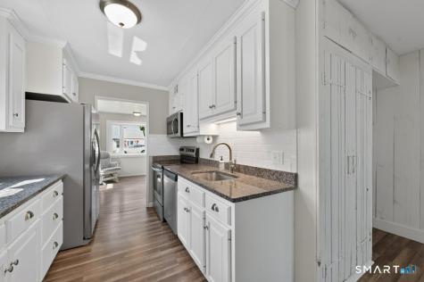 14 Homesdale Avenue Southington CT 06489