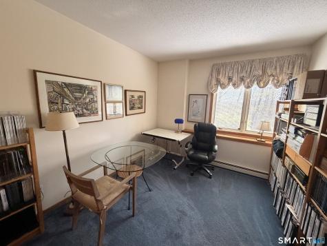 86 Washburn Road Canton CT 06019