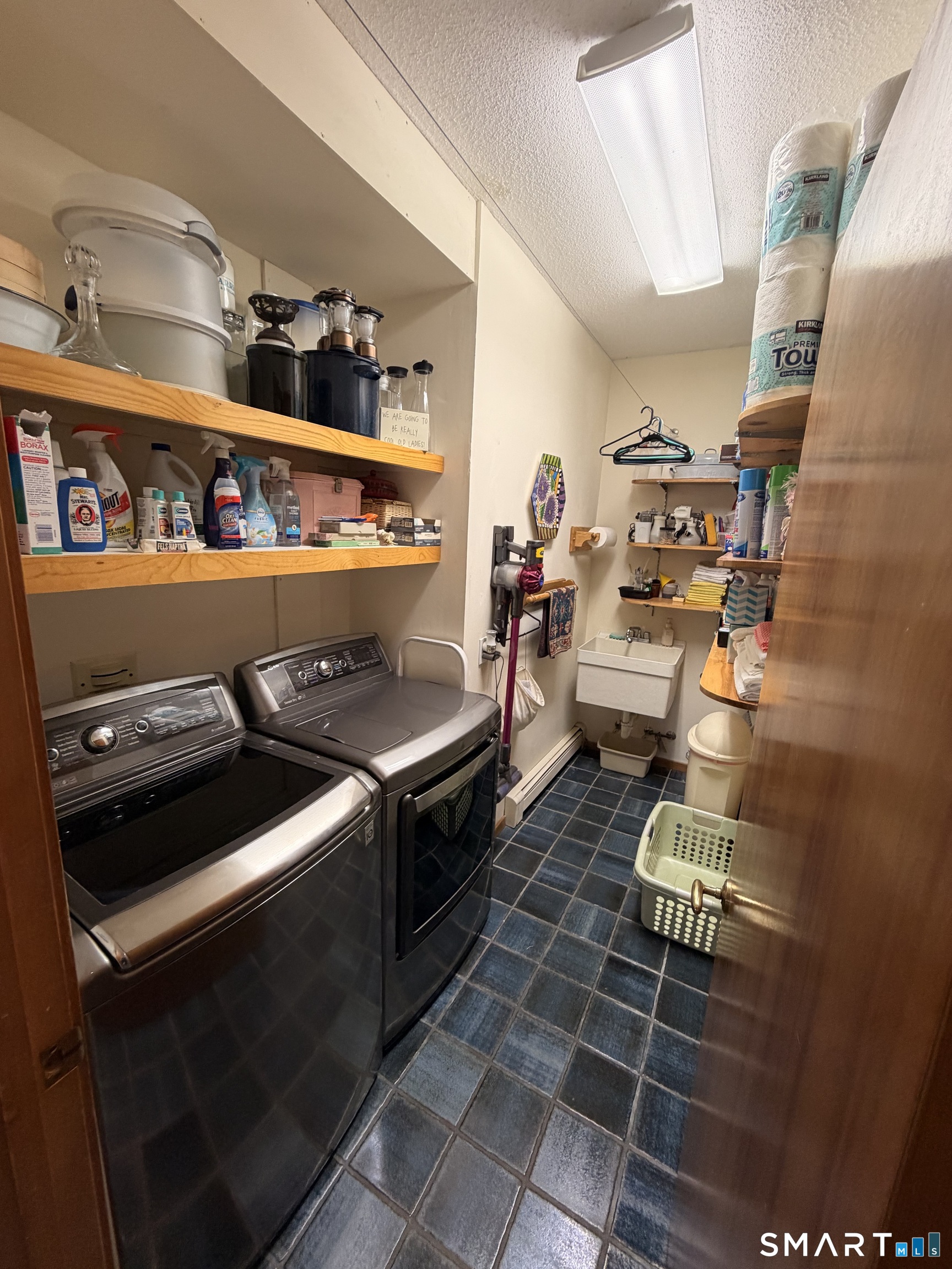 86 Washburn Road Canton CT 06019