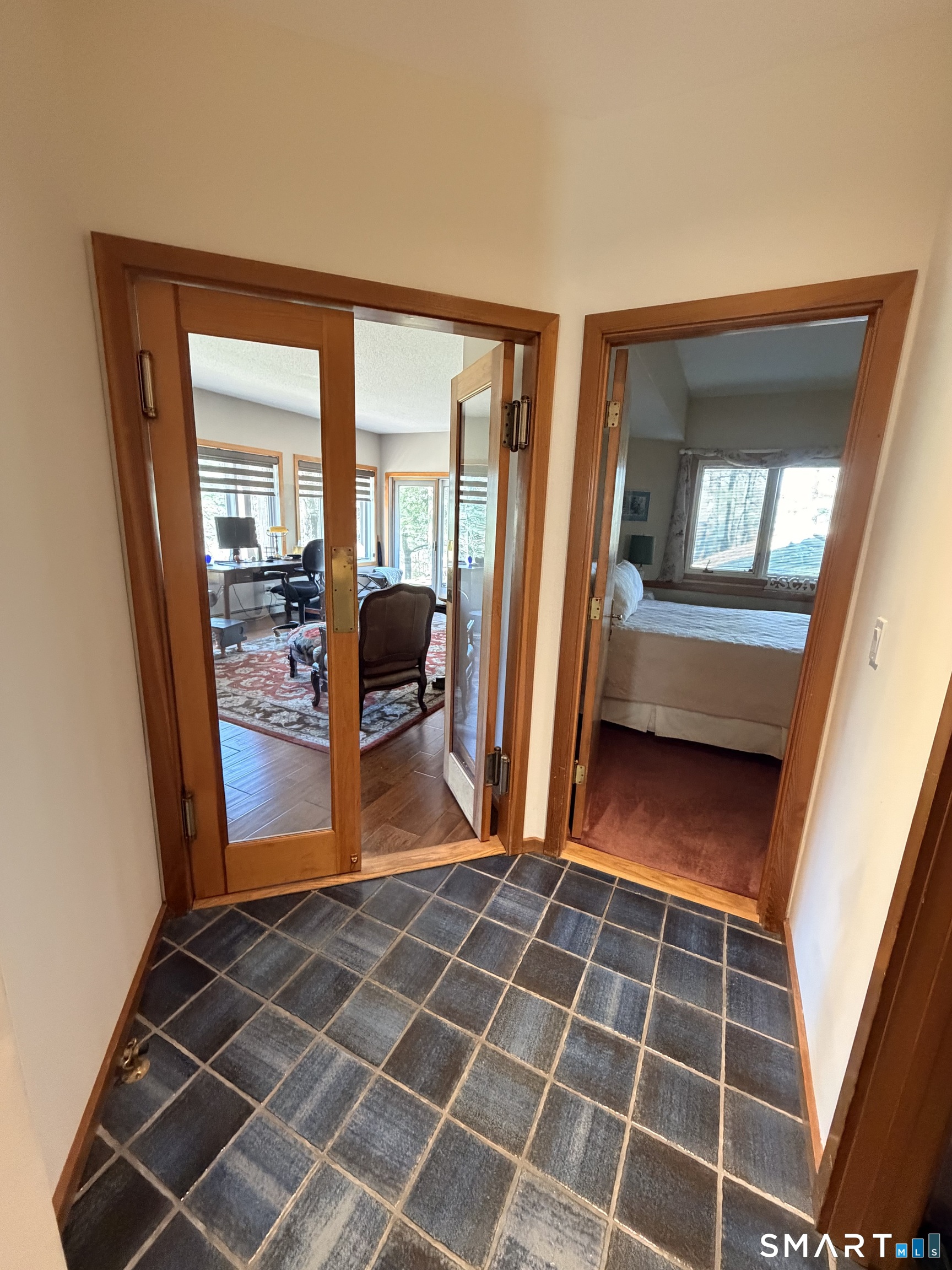 86 Washburn Road Canton CT 06019
