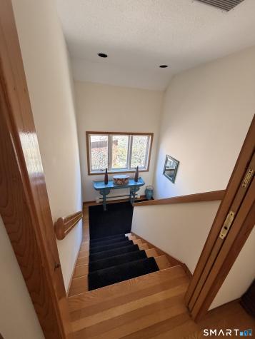 86 Washburn Road Canton CT 06019
