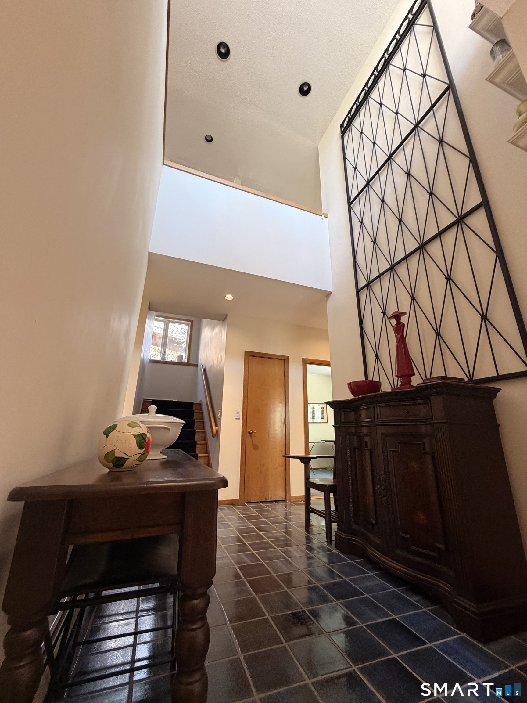86 Washburn Road Canton CT 06019