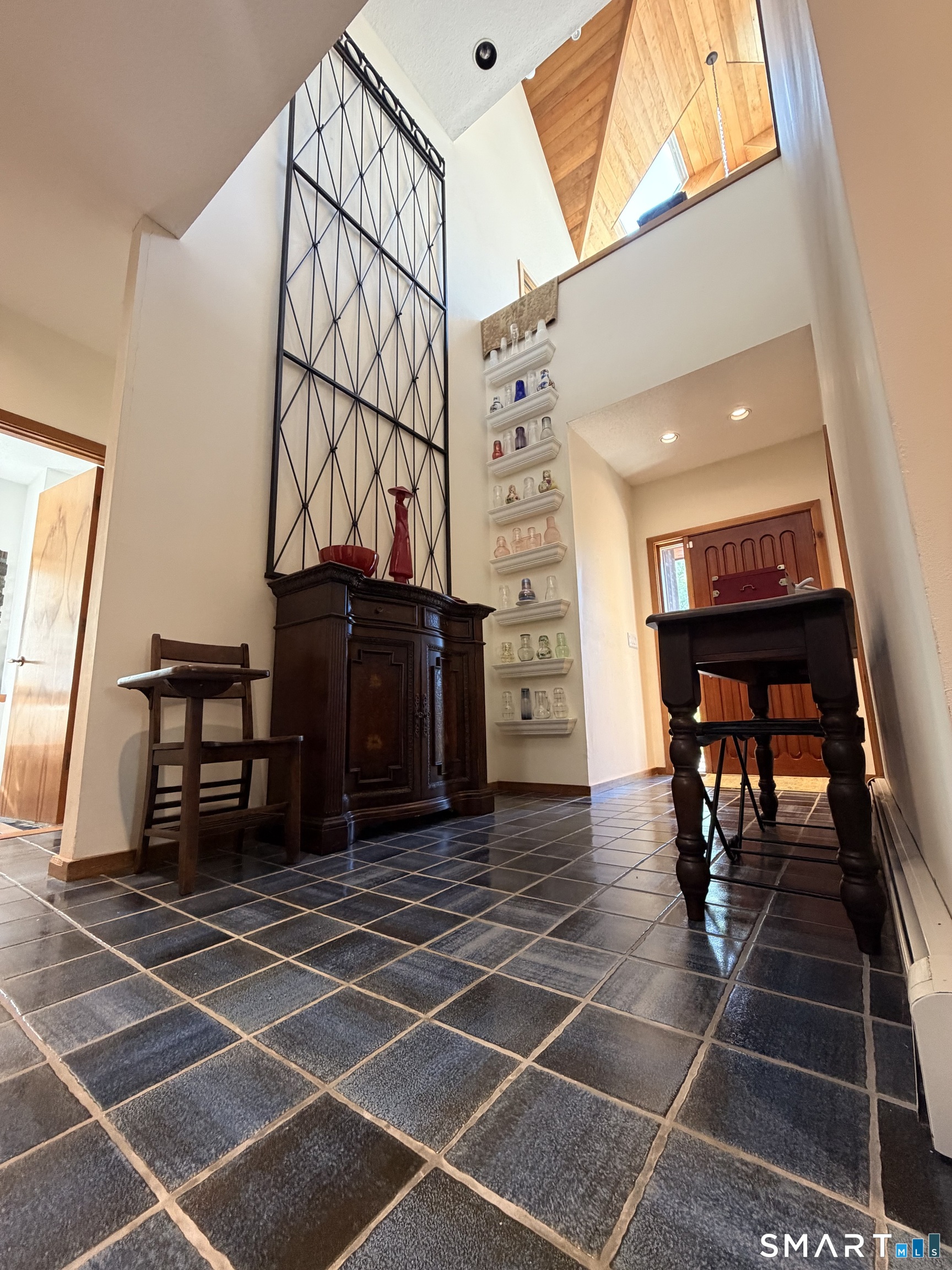 86 Washburn Road Canton CT 06019