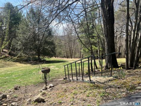 86 Washburn Road Canton CT 06019