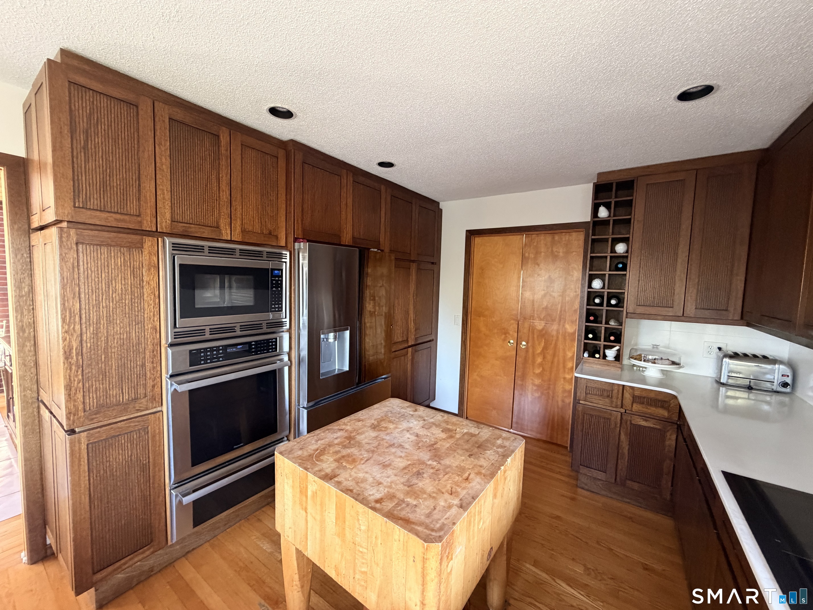 86 Washburn Road Canton CT 06019