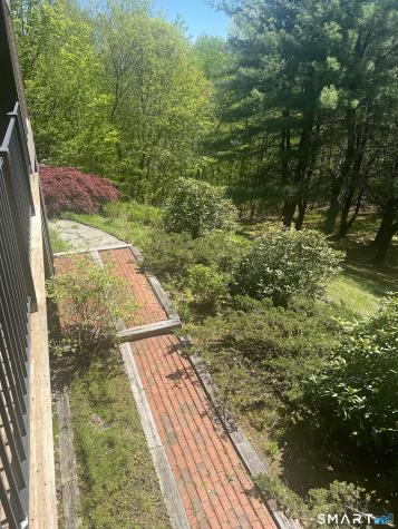 86 Washburn Road Canton CT 06019