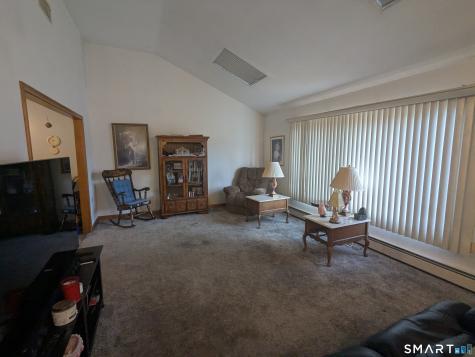 14 Hansen Farm Road North Haven CT 06473