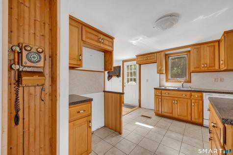 18 Union Street Plymouth CT 06786