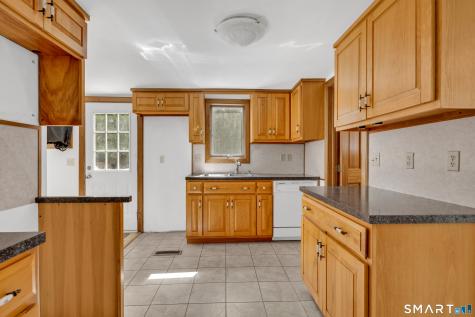 18 Union Street Plymouth CT 06786