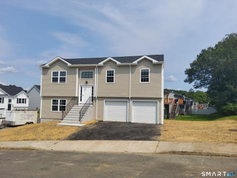 16 Kingsley Court Waterbury CT 06704