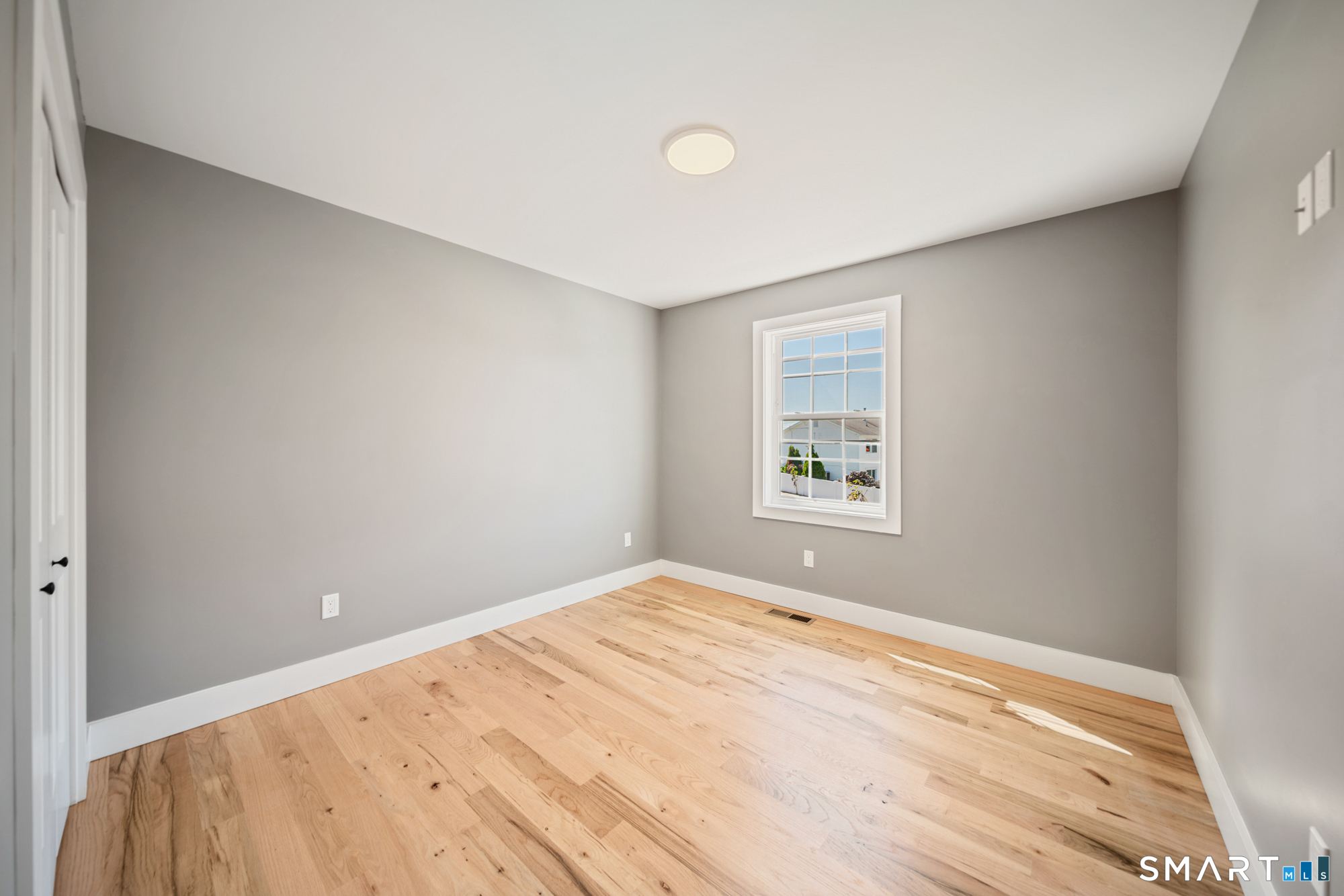16 Kingsley Court Waterbury CT 06704