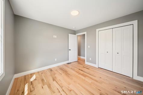 16 Kingsley Court Waterbury CT 06704