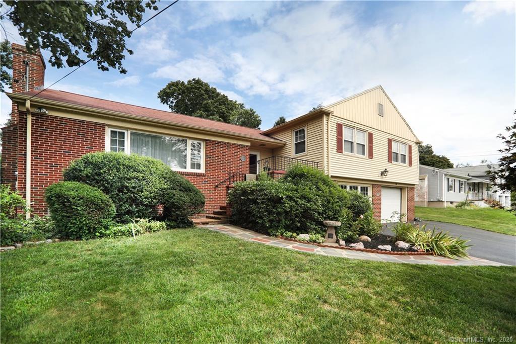 31 Lillibridge Court Hamden CT 06517