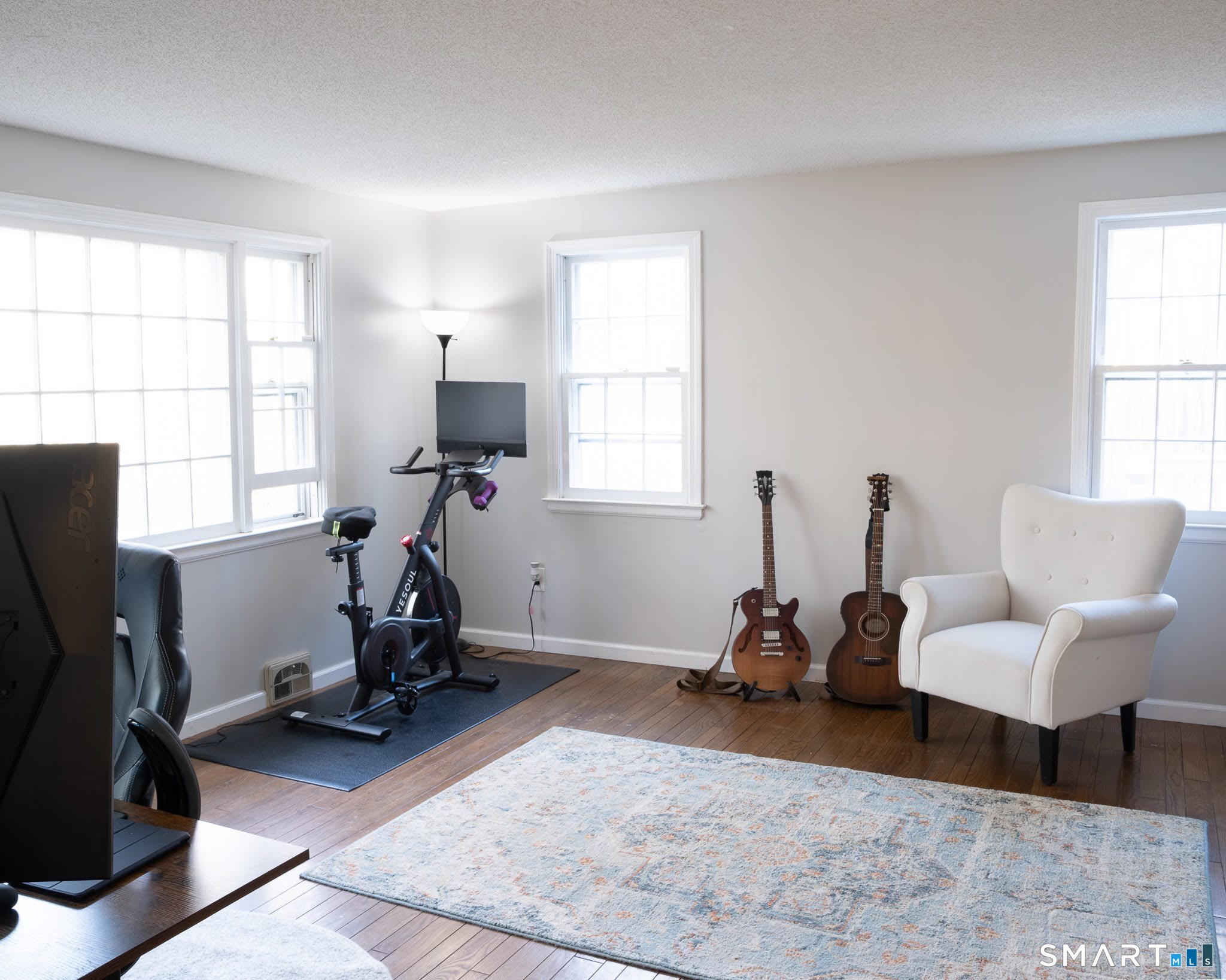 35 Shingle Mill Road Simsbury CT 06092