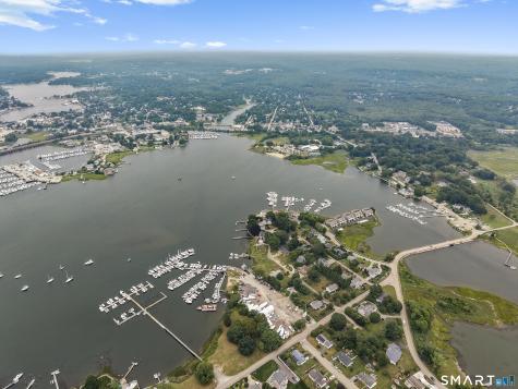 7 Kingfisher Way Stonington CT 06378