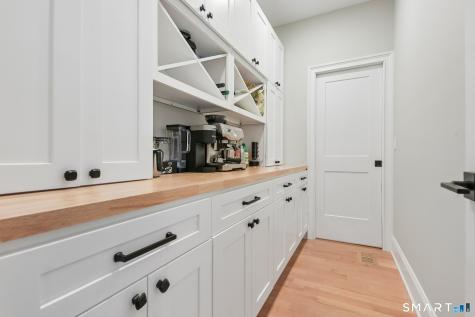 5 Highland Court Milford CT 06461