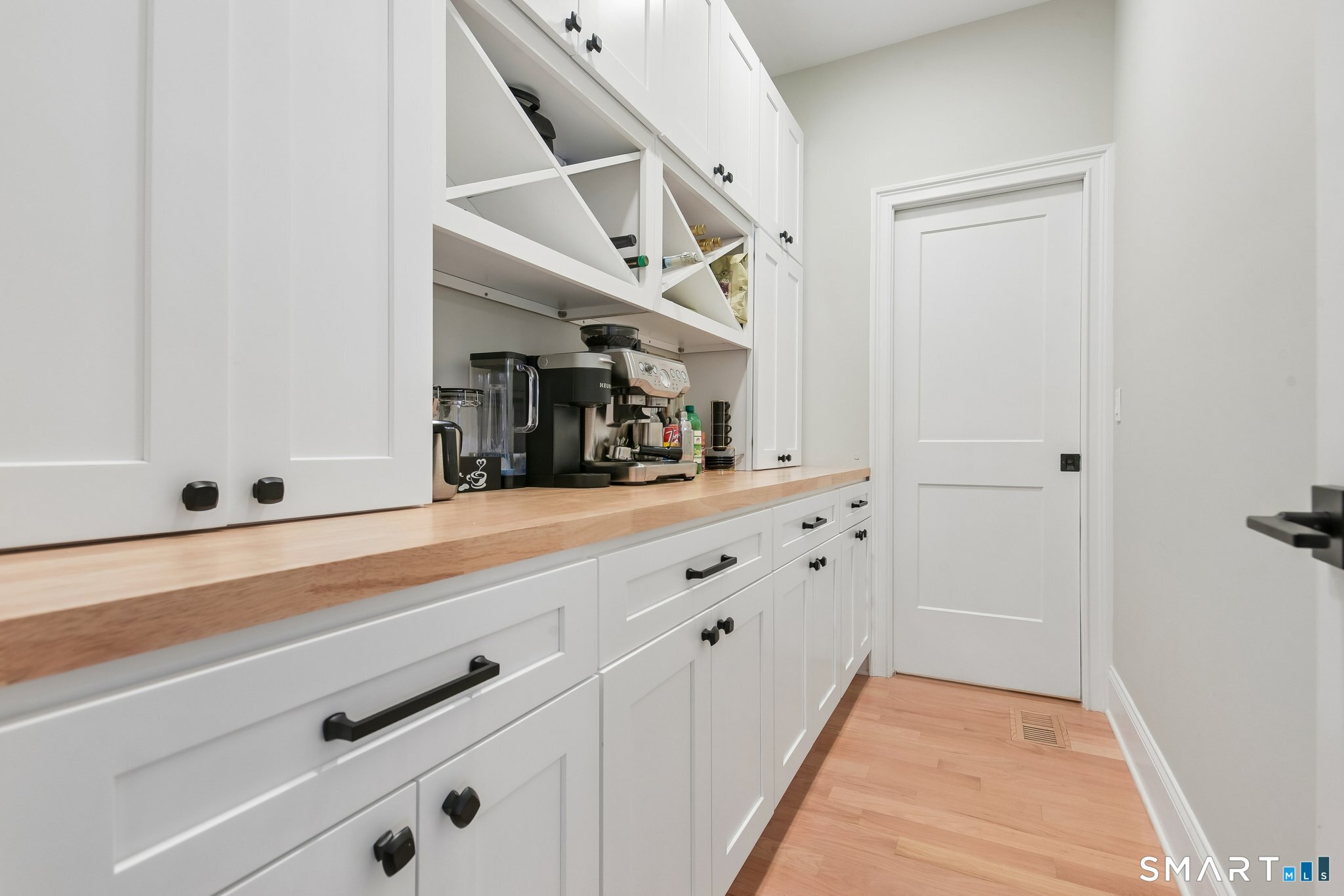 5 Highland Court Milford CT 06461