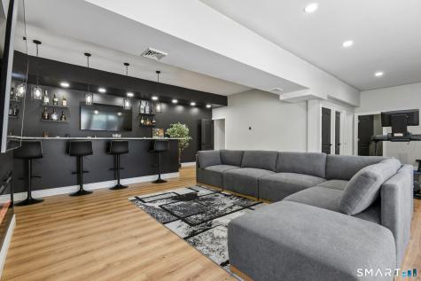 5 Highland Court Milford CT 06461