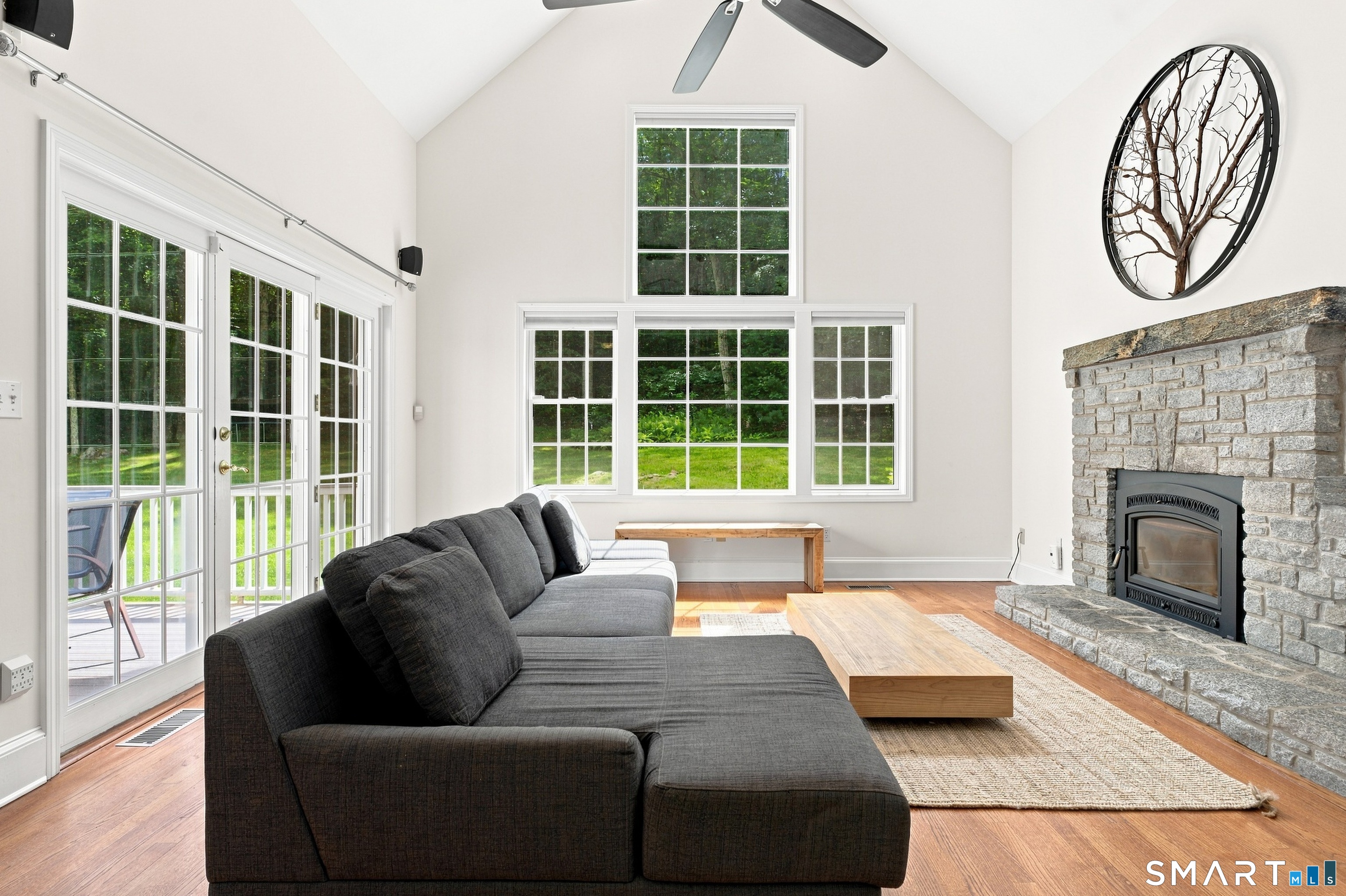 12 Carriage Hill Road Woodbridge CT 06525