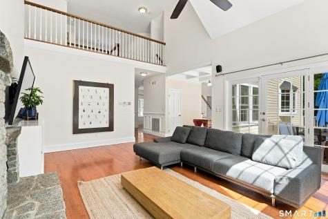 12 Carriage Hill Road Woodbridge CT 06525
