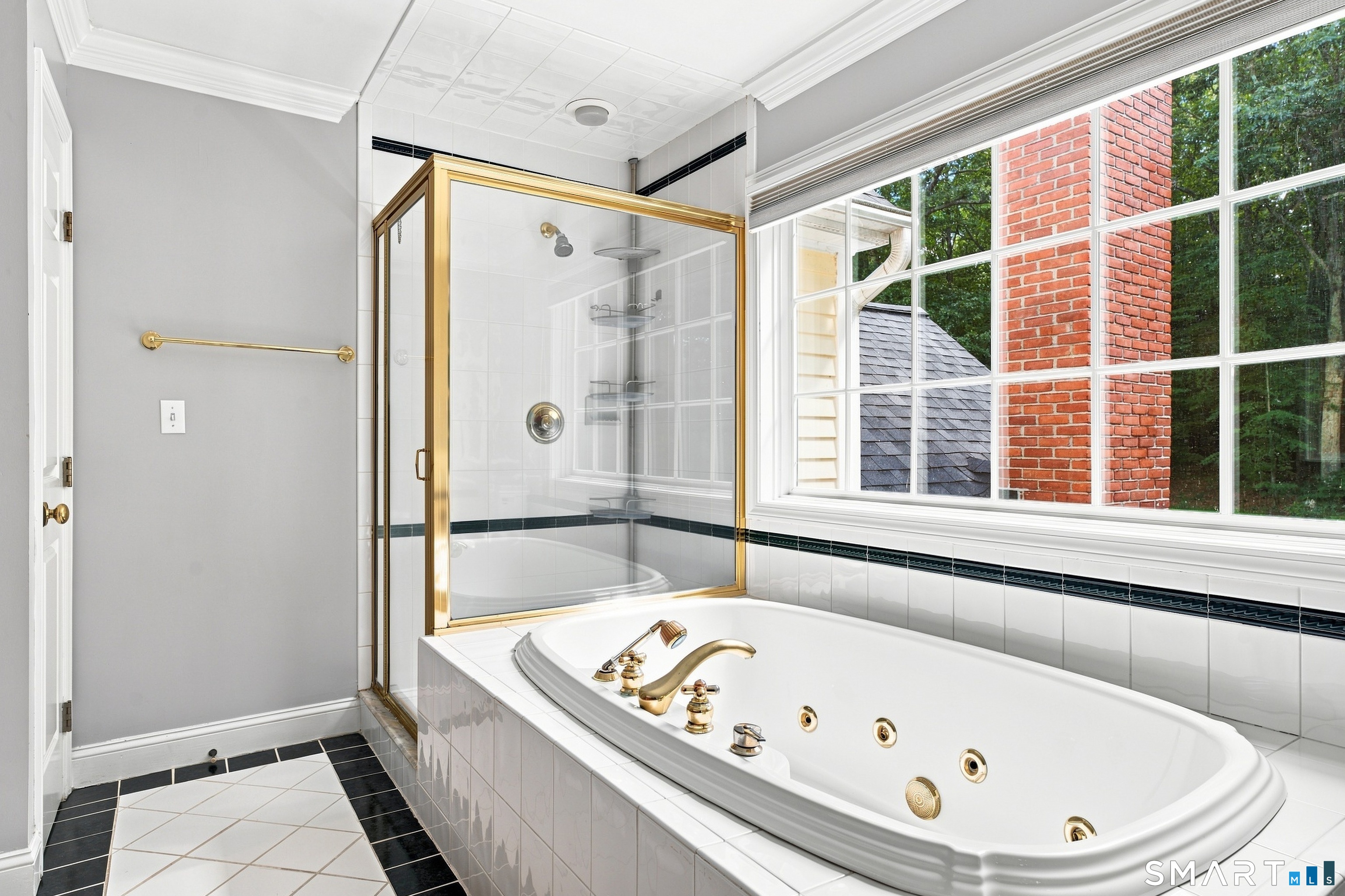 12 Carriage Hill Road Woodbridge CT 06525