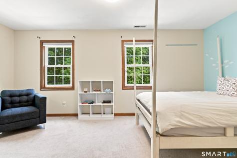 12 Carriage Hill Road Woodbridge CT 06525