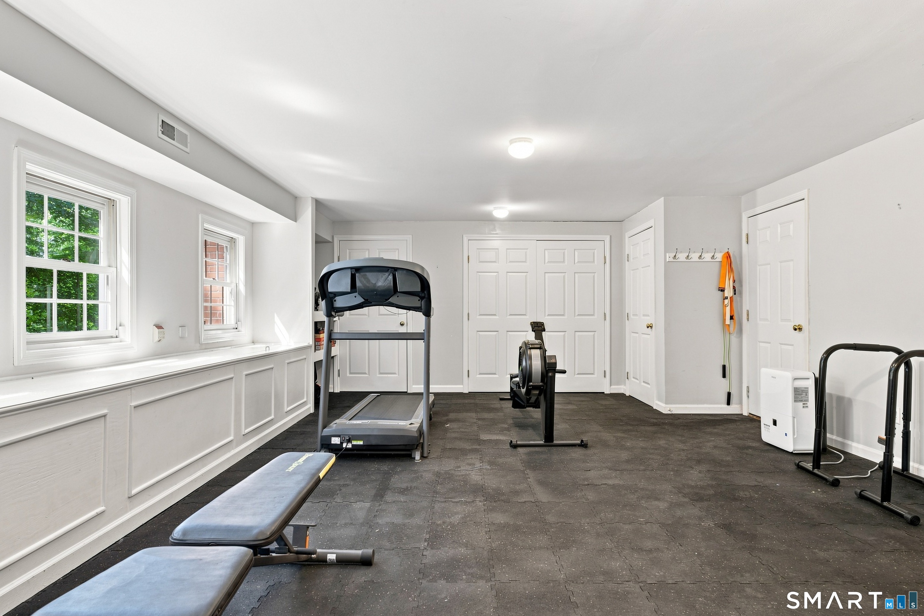 12 Carriage Hill Road Woodbridge CT 06525