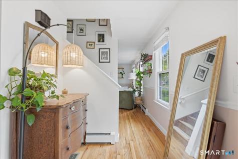 19 Maplewood Drive East Lyme CT 06333