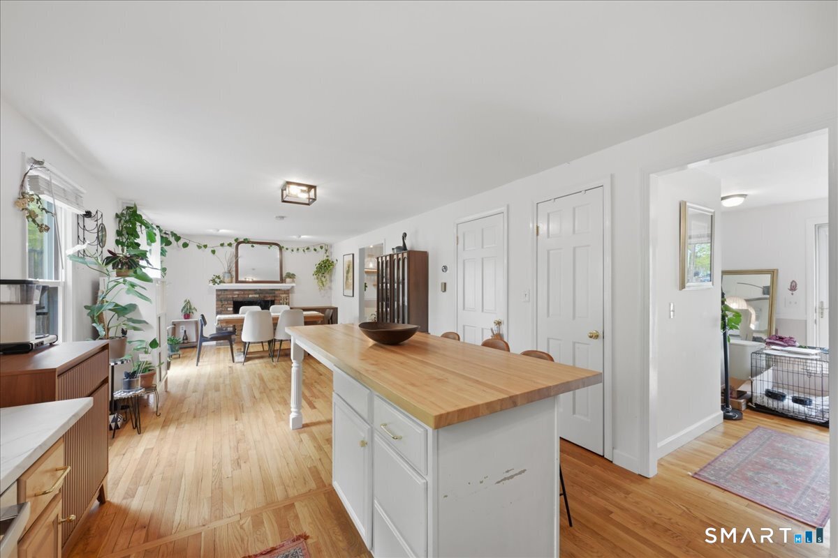 19 Maplewood Drive East Lyme CT 06333