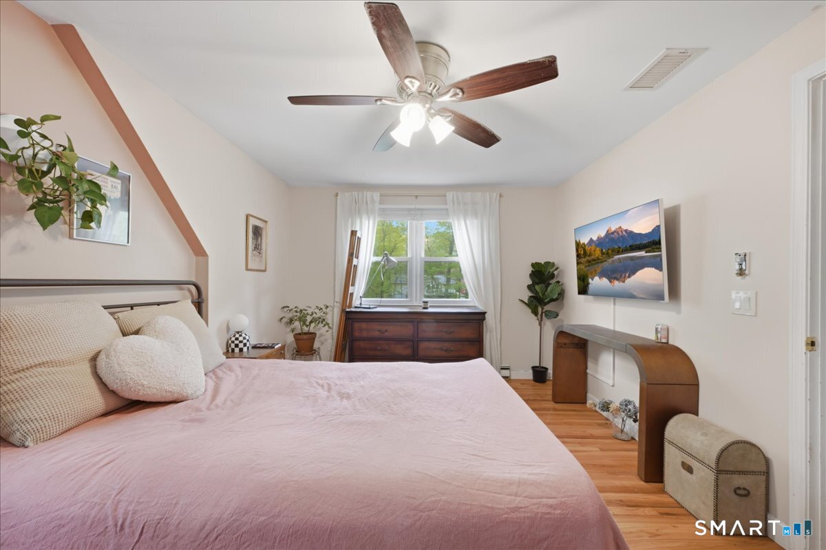 19 Maplewood Drive East Lyme CT 06333