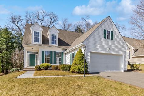 19 Cavendish Place Avon CT 06001