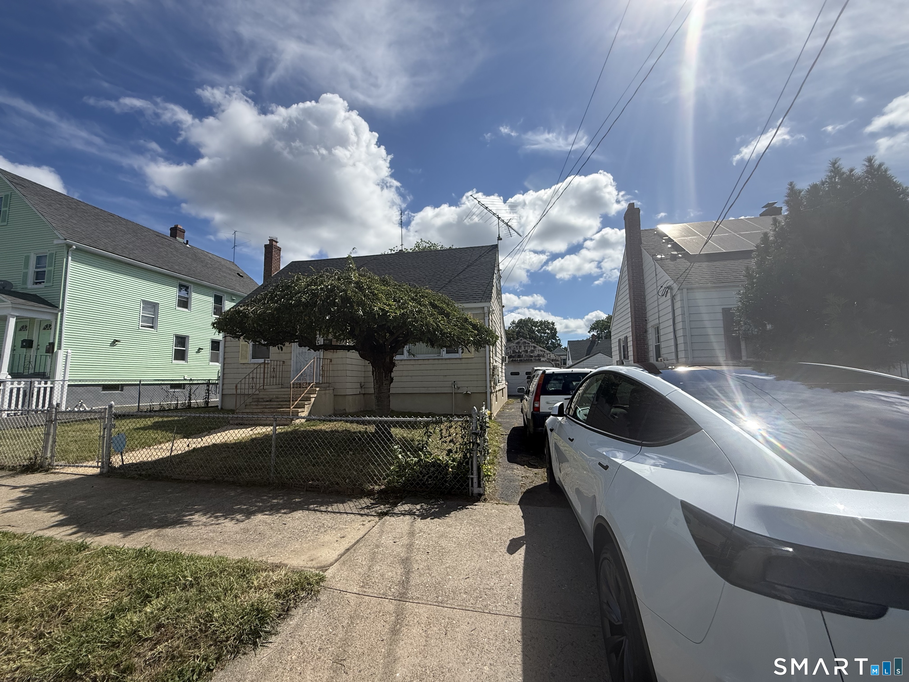 370 Kent Avenue Bridgeport CT 06610