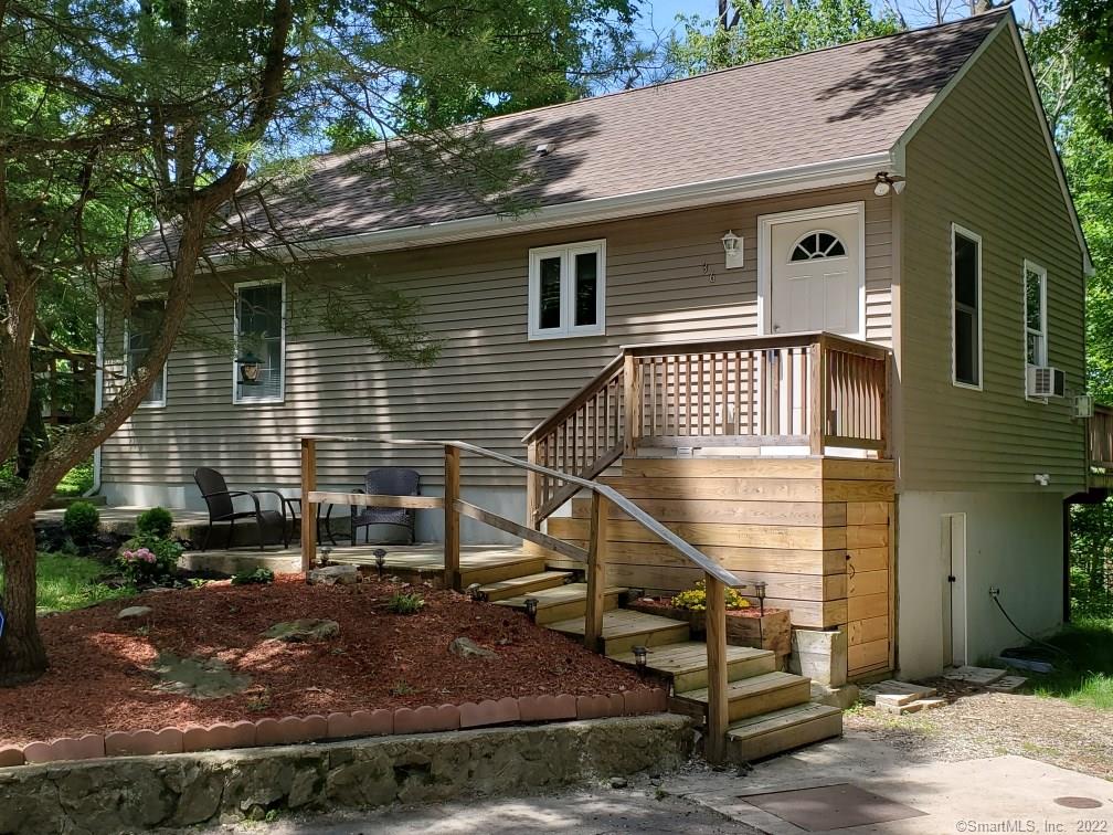 36 Cherokee Road Oxford CT 06478