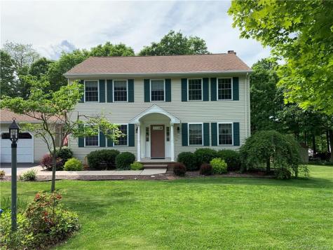 97 Coachlight Circle Prospect CT 06712