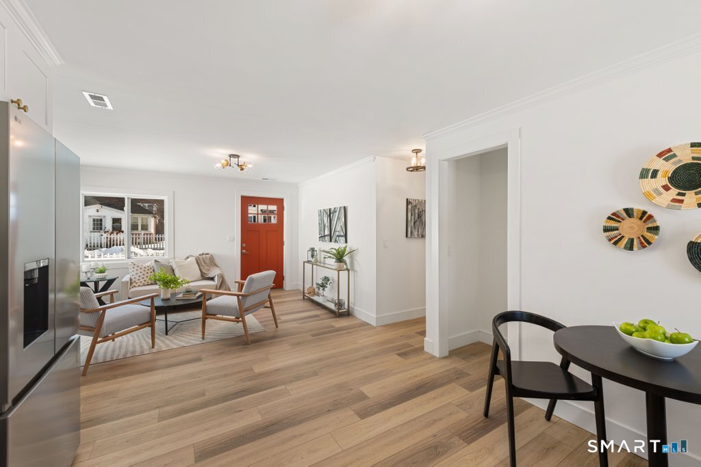 563 Pearl Harbor Street Bridgeport CT 06610