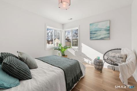 563 Pearl Harbor Street Bridgeport CT 06610