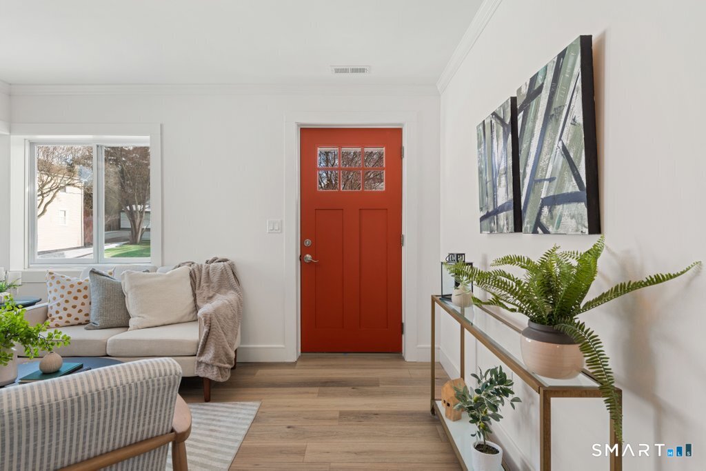 563 Pearl Harbor Street Bridgeport CT 06610