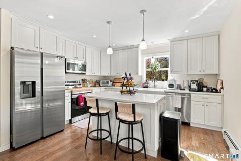 2 Pinewood Trail Deep River CT 06417