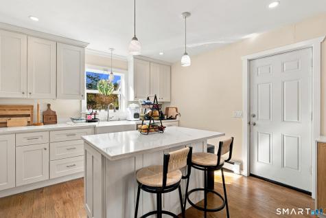 2 Pinewood Trail Deep River CT 06417