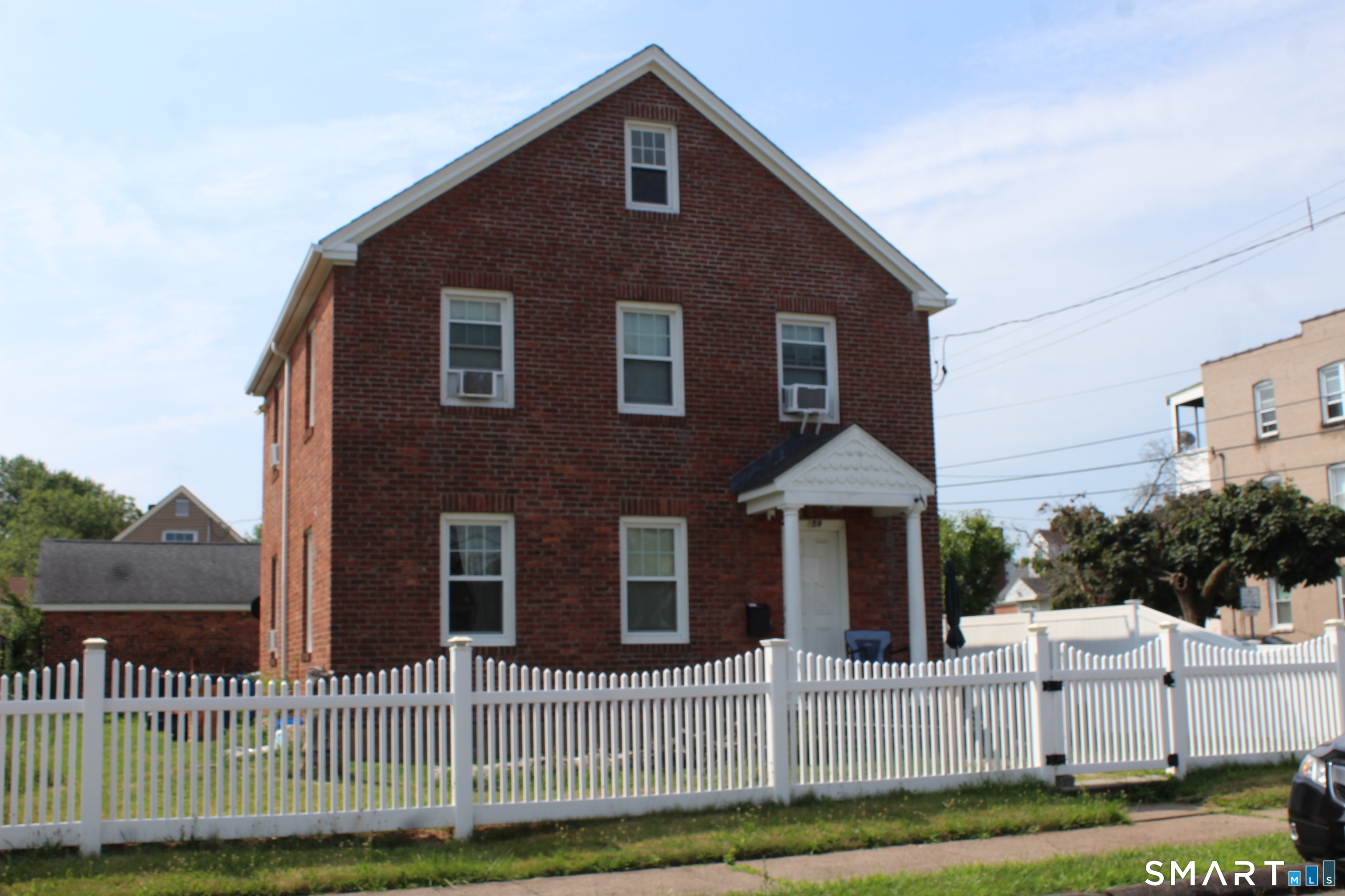 159 Roosevelt Street Hartford CT 06114