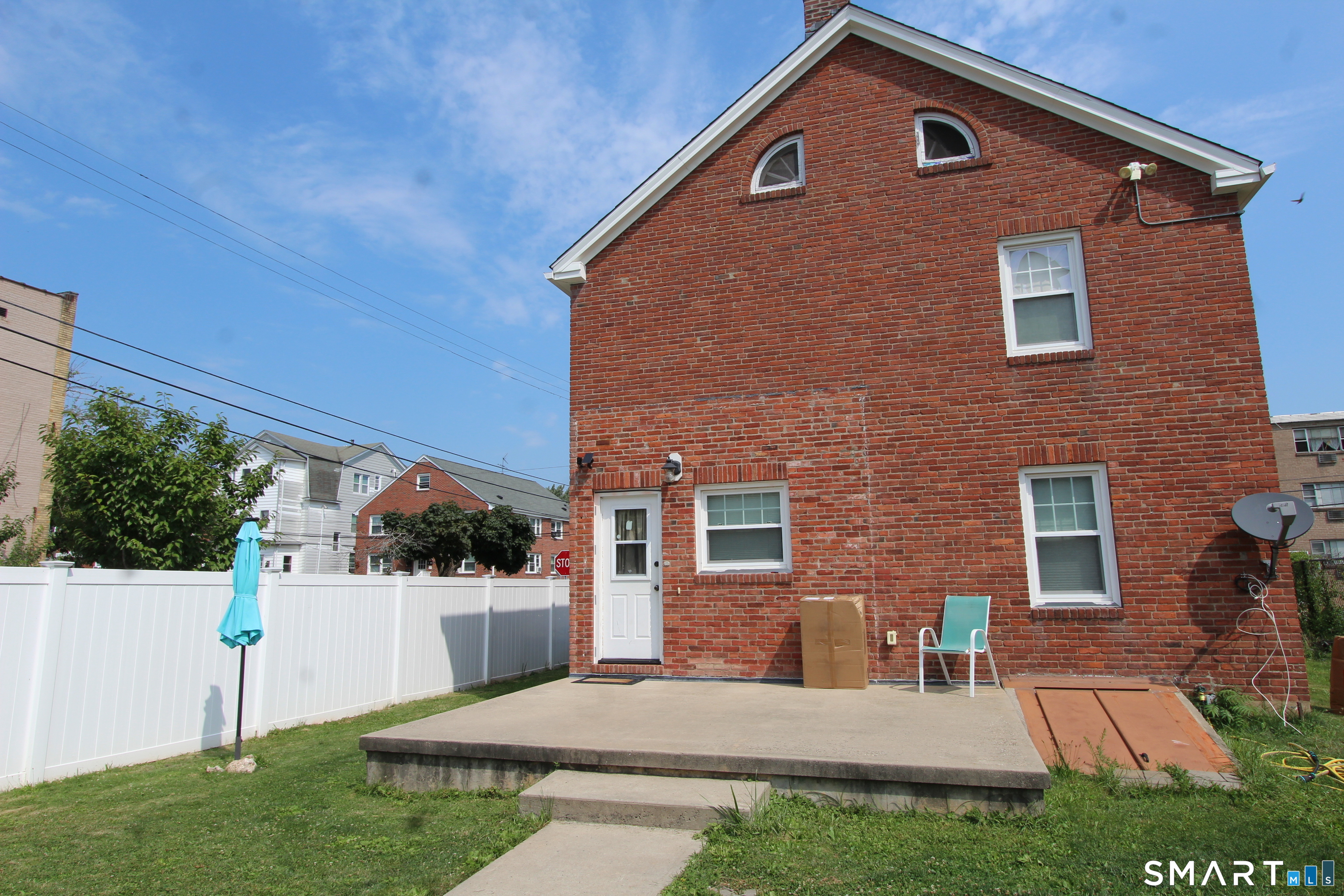 159 Roosevelt Street Hartford CT 06114