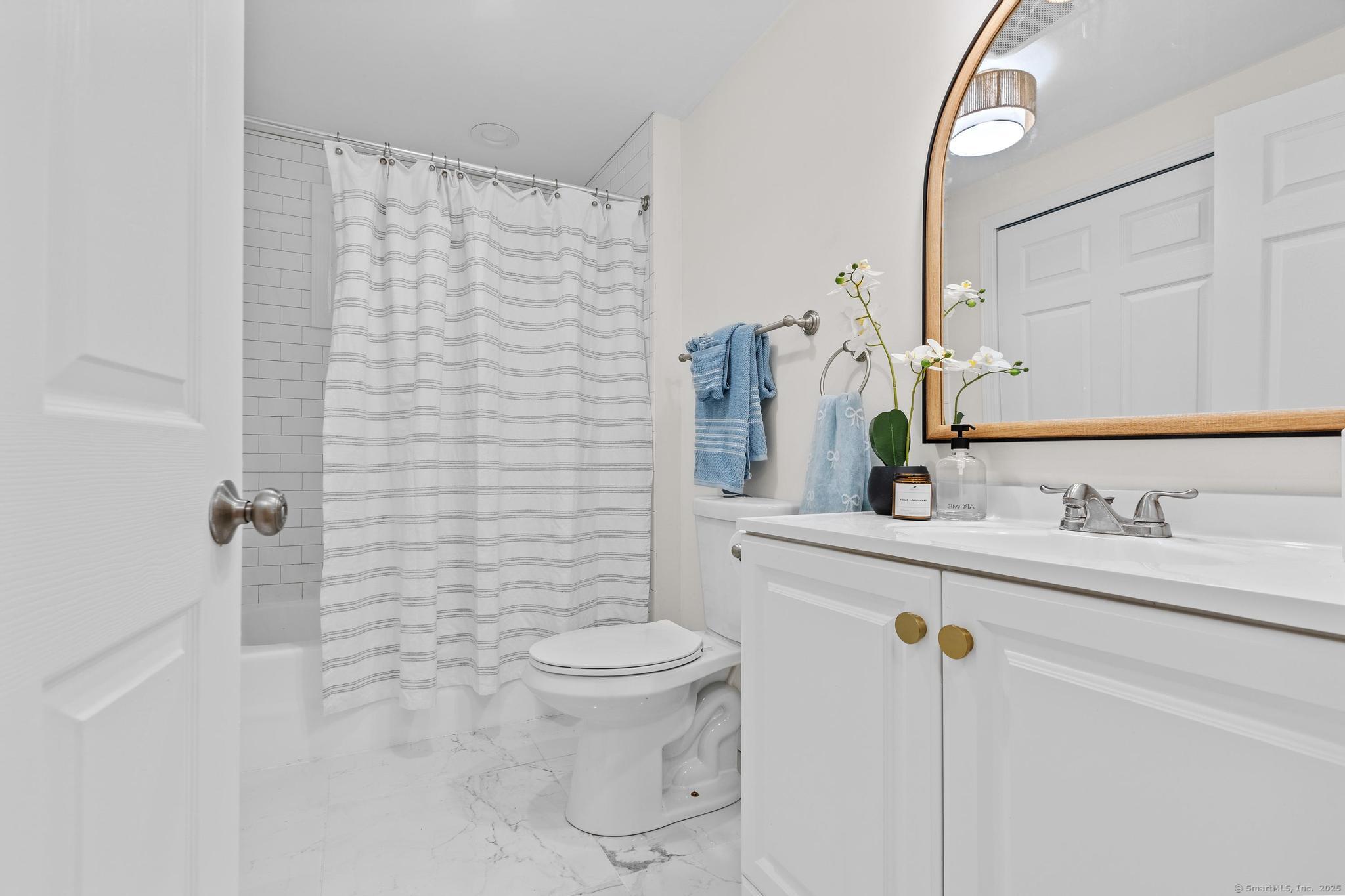 17 Ireland Drive Coventry CT 06238