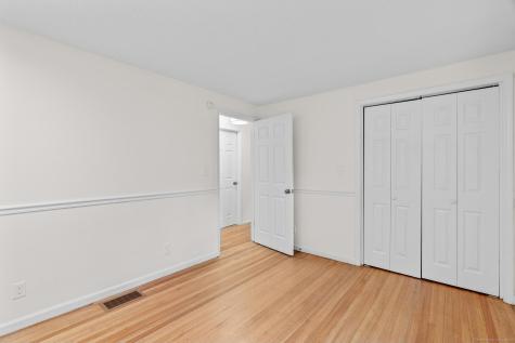 17 Ireland Drive Coventry CT 06238