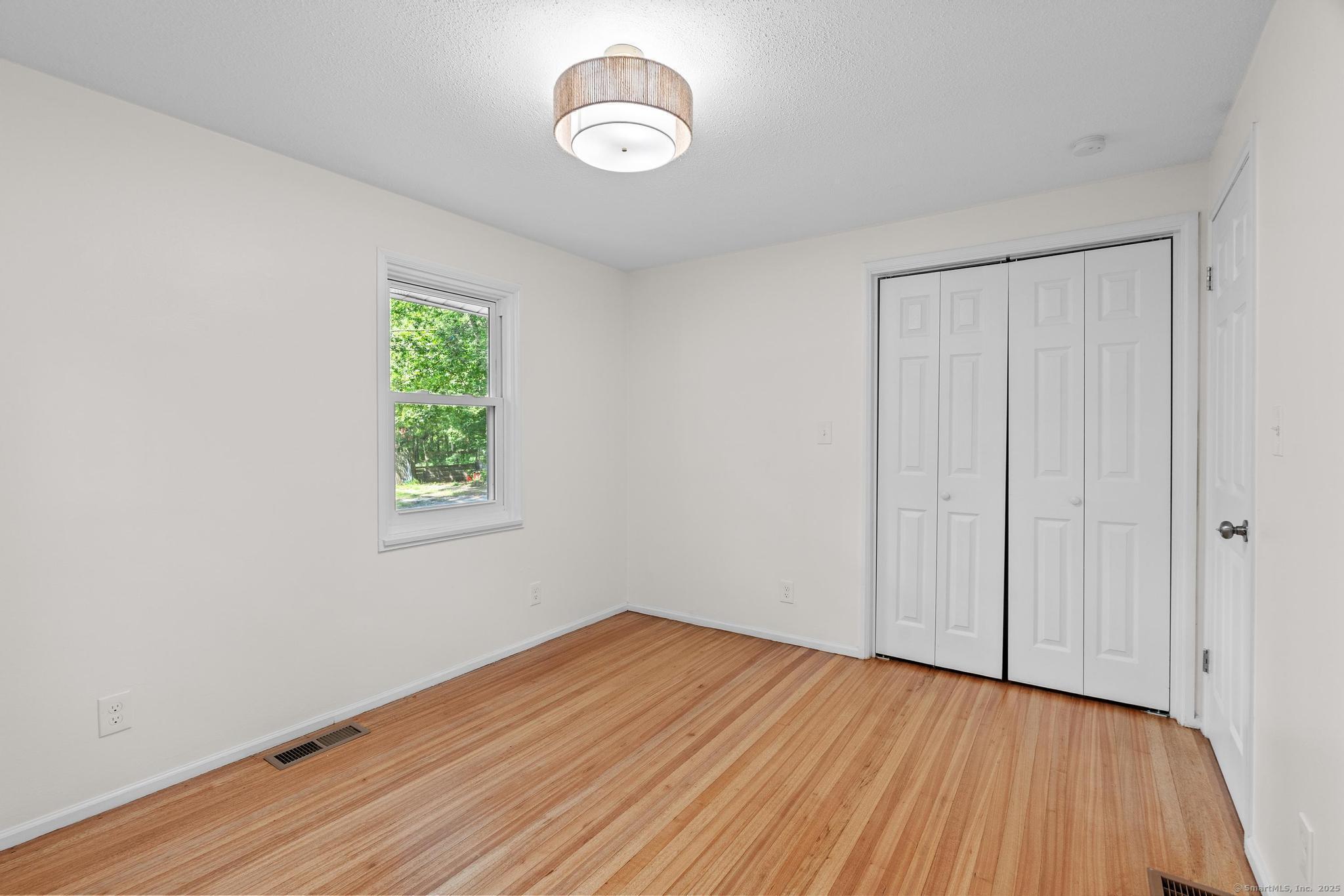 17 Ireland Drive Coventry CT 06238