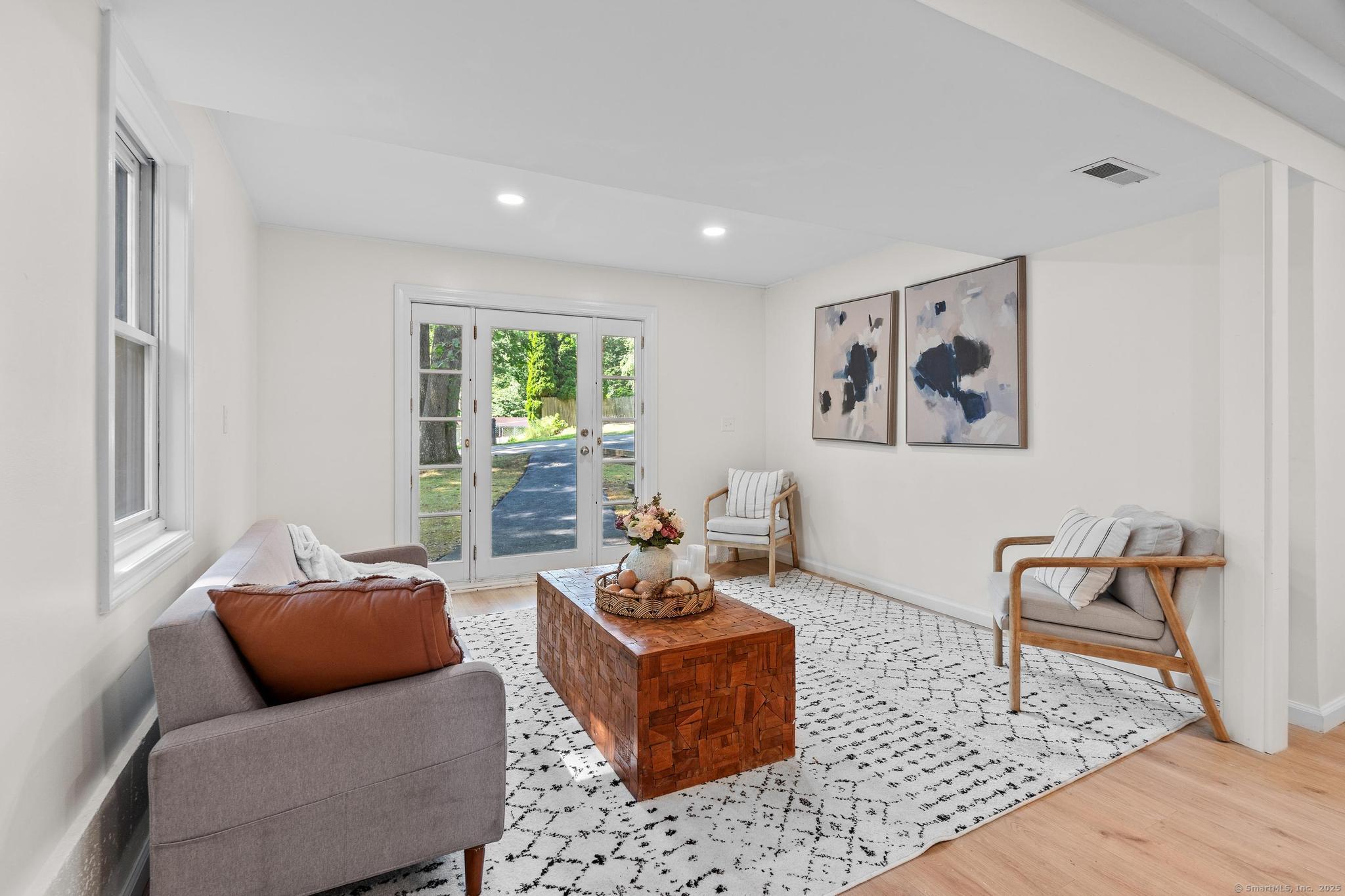 17 Ireland Drive Coventry CT 06238